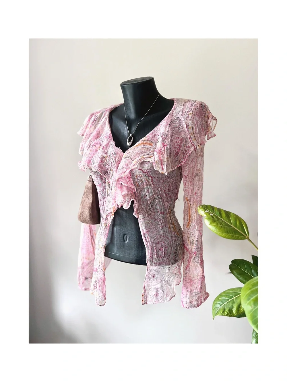 Vintage | 100% Silk Paisley Fairycore Boho Ruffle Top - Picture 3 of 7